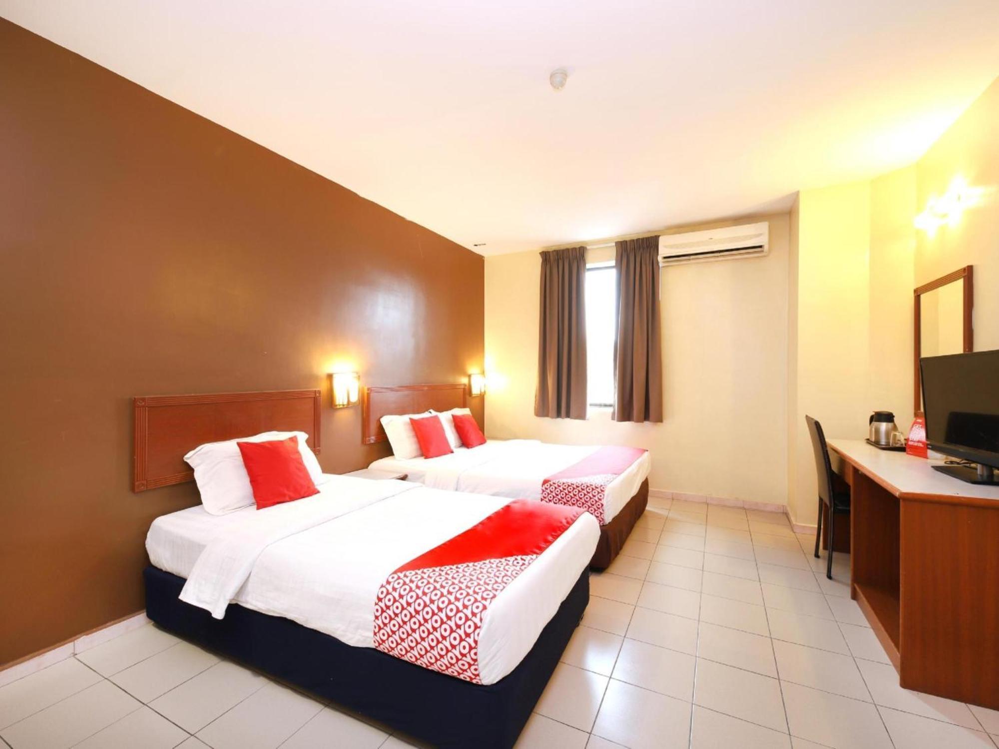 Super Oyo 447 Comfort Hotel Meru Κλάνγκ Εξωτερικό φωτογραφία