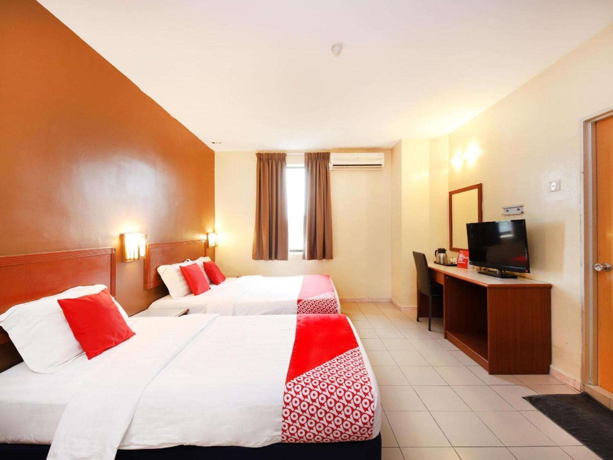 Super Oyo 447 Comfort Hotel Meru Κλάνγκ Εξωτερικό φωτογραφία